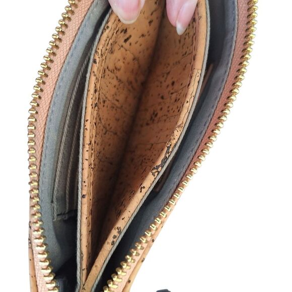 Queork Natural Cork Zip Wallet Clutch Bag Sustainable Antimicrobial NOLA - Picture 14 of 16